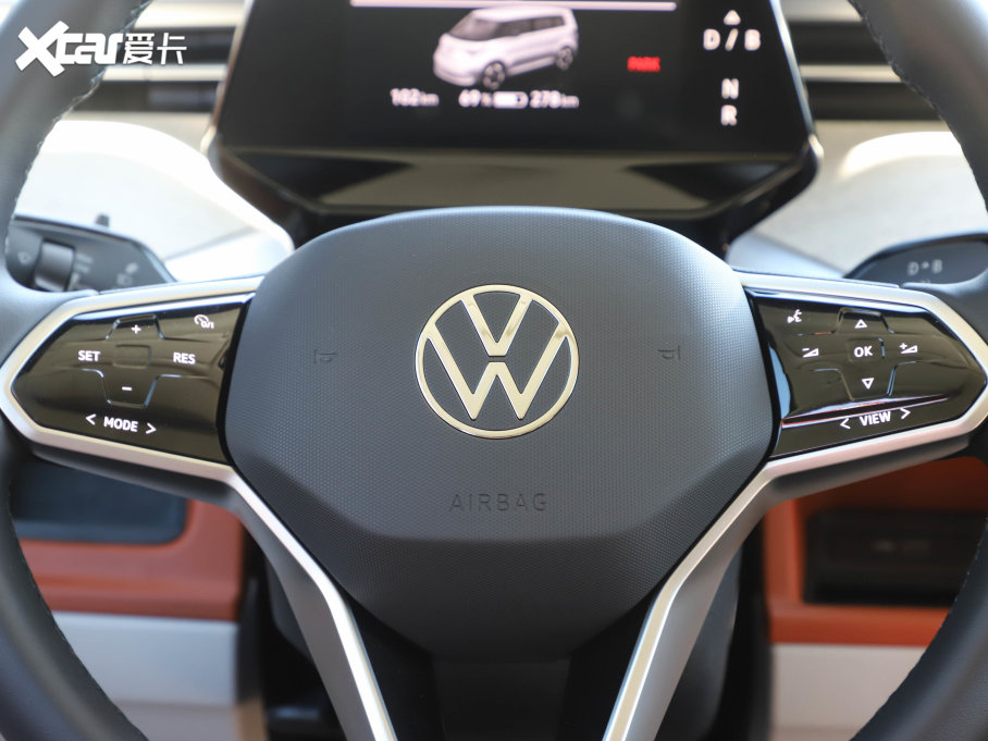 2022���ID. Buzz ������