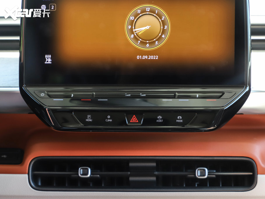 2022���ID. Buzz ������