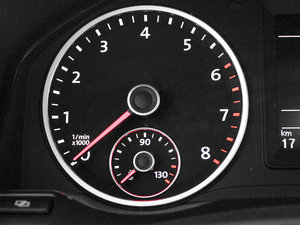 2009款2.0T 豪华版 中控区