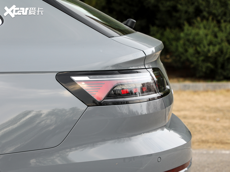 2022��Arteon(�M��) 2.0T Shooting Brake R-Line