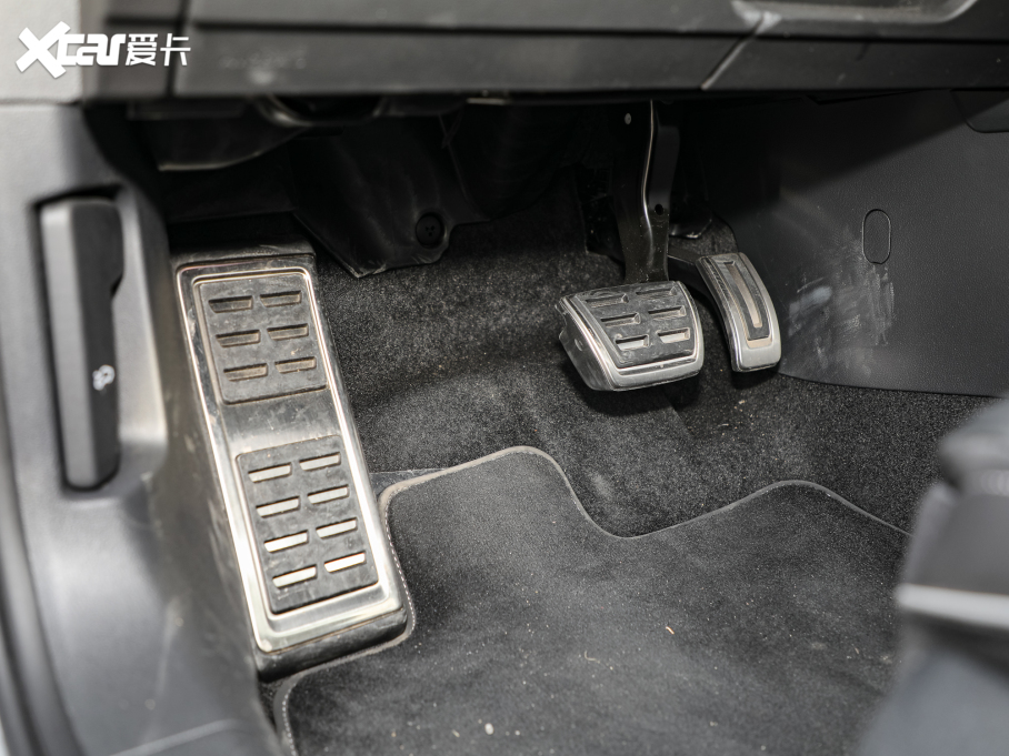 2022��Arteon(�M��) 2.0T Shooting Brake R-Line