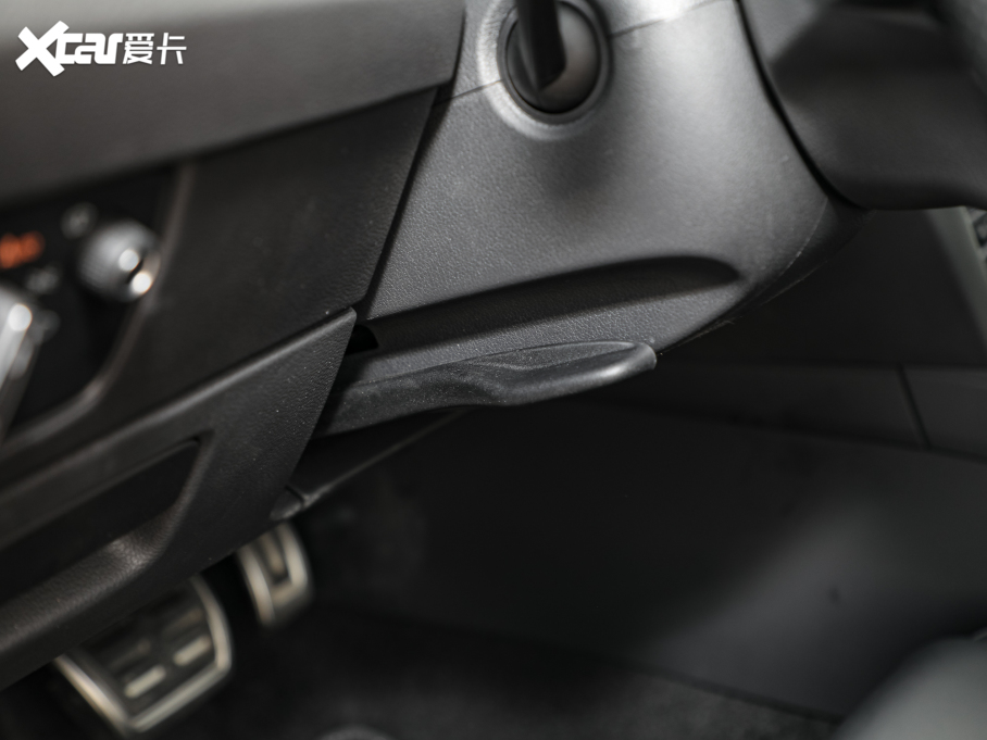 2022��A(y��)rteon(�M(j��n)��) 2.0T Shooting Brake R-Line