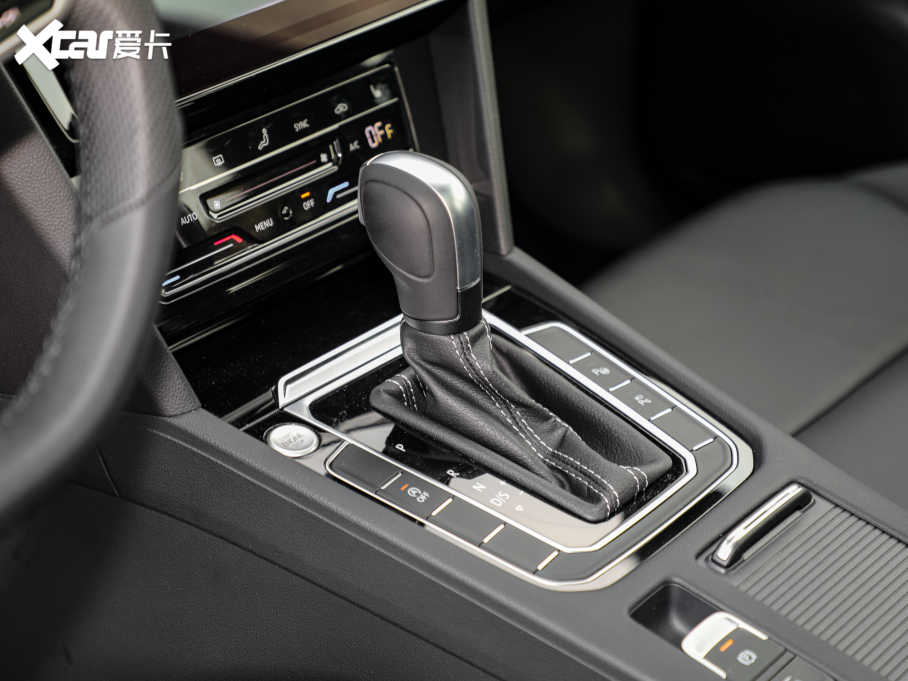 2022��Arteon(�M��) 2.0T Shooting Brake R-Line