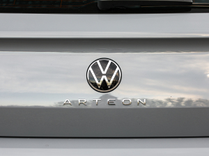 2022��2.0T Shooting Brake R-Line �������^