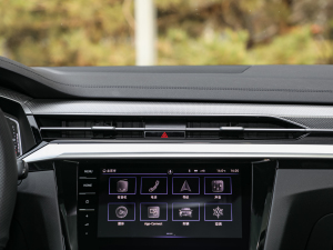 2022��2.0T Shooting Brake R-Line ���{���L��