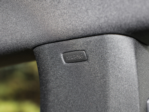 2022��2.0T Shooting Brake R-Line �п؅^(q��)