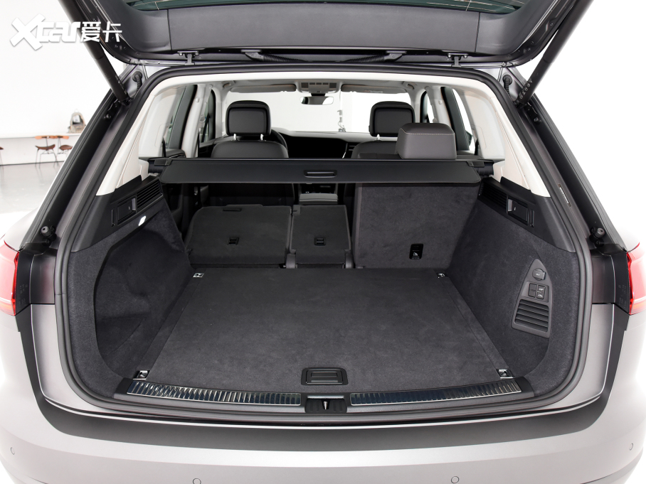 2023;J 3.0TSI JɽrͿb\Ӱ