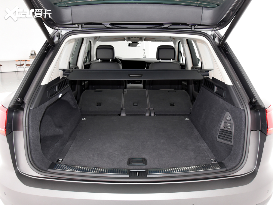 2023;J 3.0TSI JɽrͿb\Ӱ