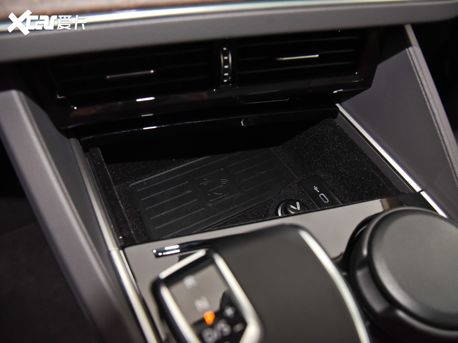 2023;J 3.0TSI JɽrͿb\Ӱ