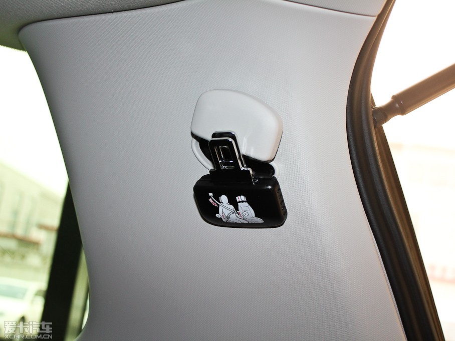 2012������ 2.0TSI ����� �WIV