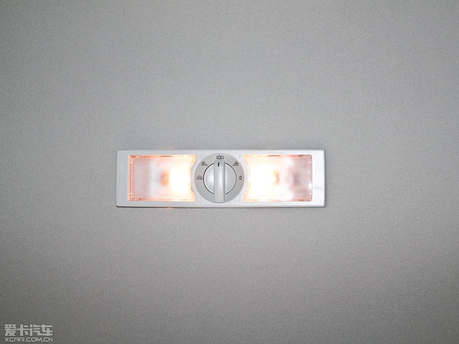 2012������ 2.0TSI ����� �WIV