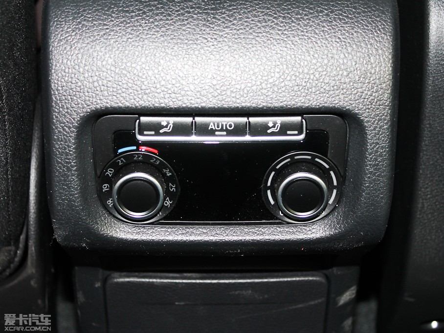 2012������ 2.0TSI ����� �WIV