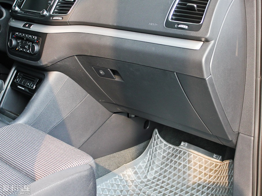 2012������ 2.0TSI ����� �WIV