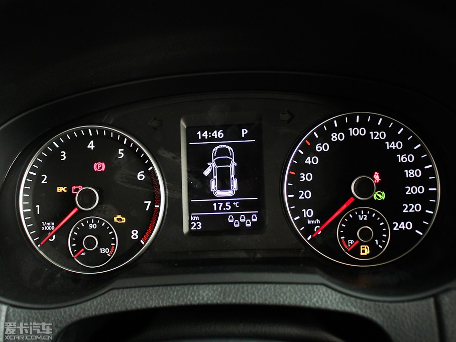 2012������ 2.0TSI ����� �WIV