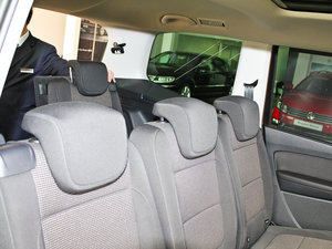 2012款2.0TSI 标配版 欧IV 空间座椅