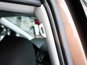 2012款2.0TSI 标配版 欧IV 空间座椅