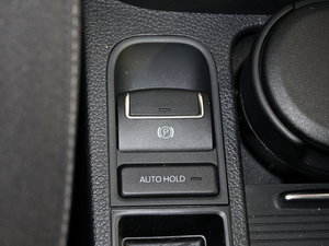 2012款2.0TSI 标配版 欧IV 驻车制动器