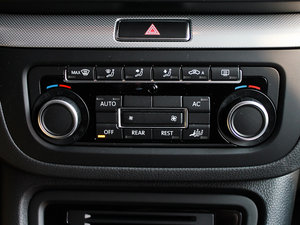 2012款2.0TSI 标配版 欧IV 空调调节