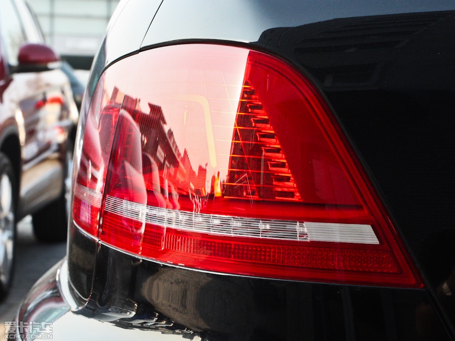 2011xv 3.6L 5LIndividual