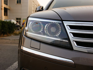 2011款3.6L 5座加长商务版 细节外观