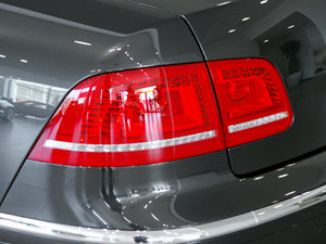 20113.6L 4LIndividual ^