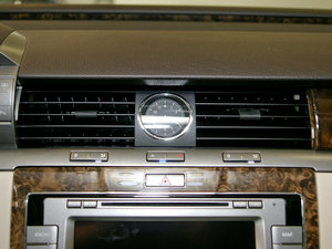 2011款3.6L 4座加长Individual 空调出风口