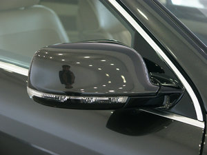 20113.6L 4LIndividual ^