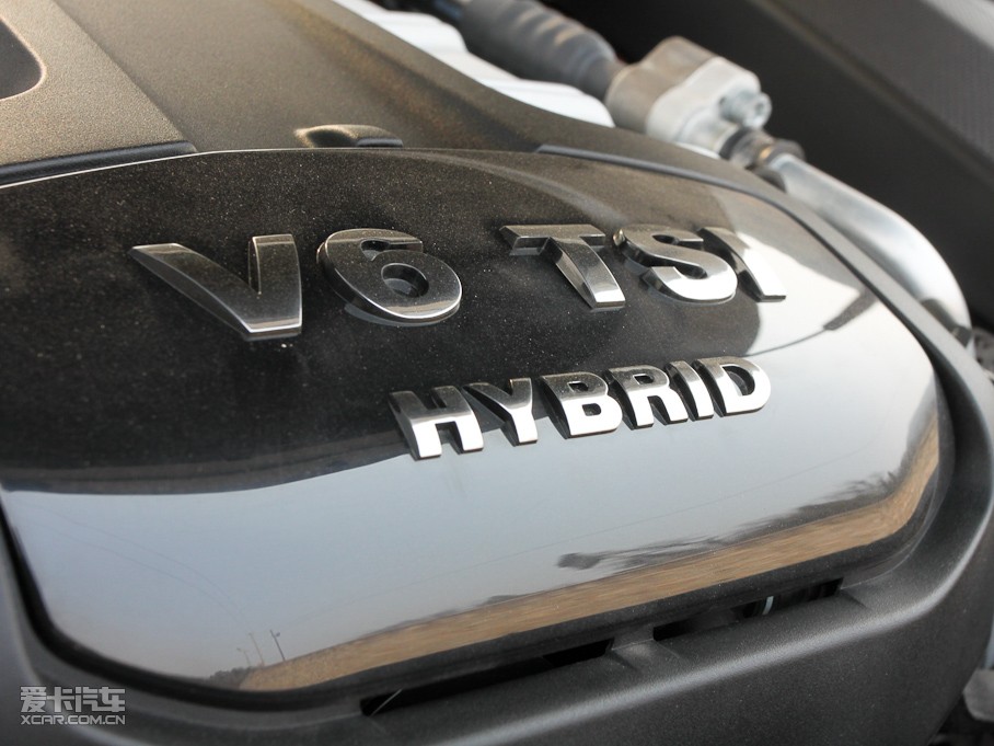 2011;JԴ 3.0TSI Hybrid