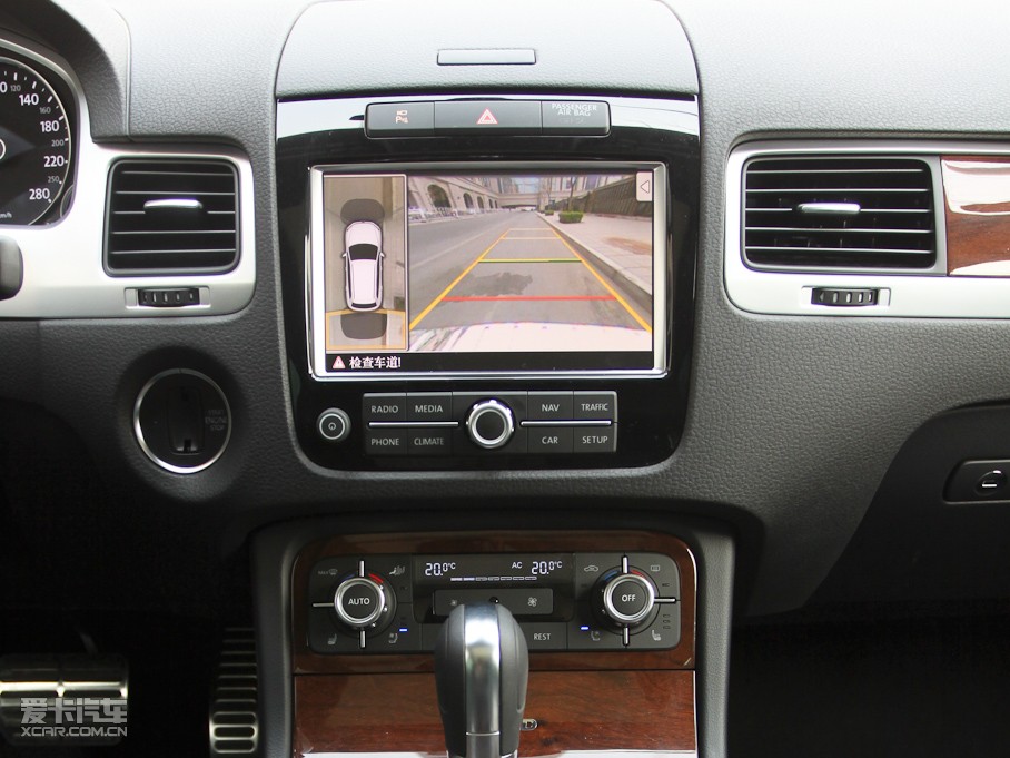 2011;JԴ 3.0TSI Hybrid