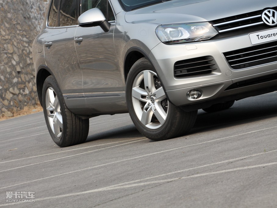 2011;JԴ 3.0TSI Hybrid