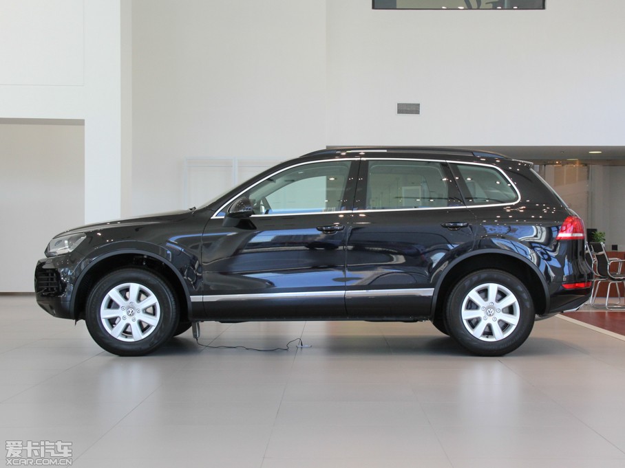 2011; 3.0TSI 