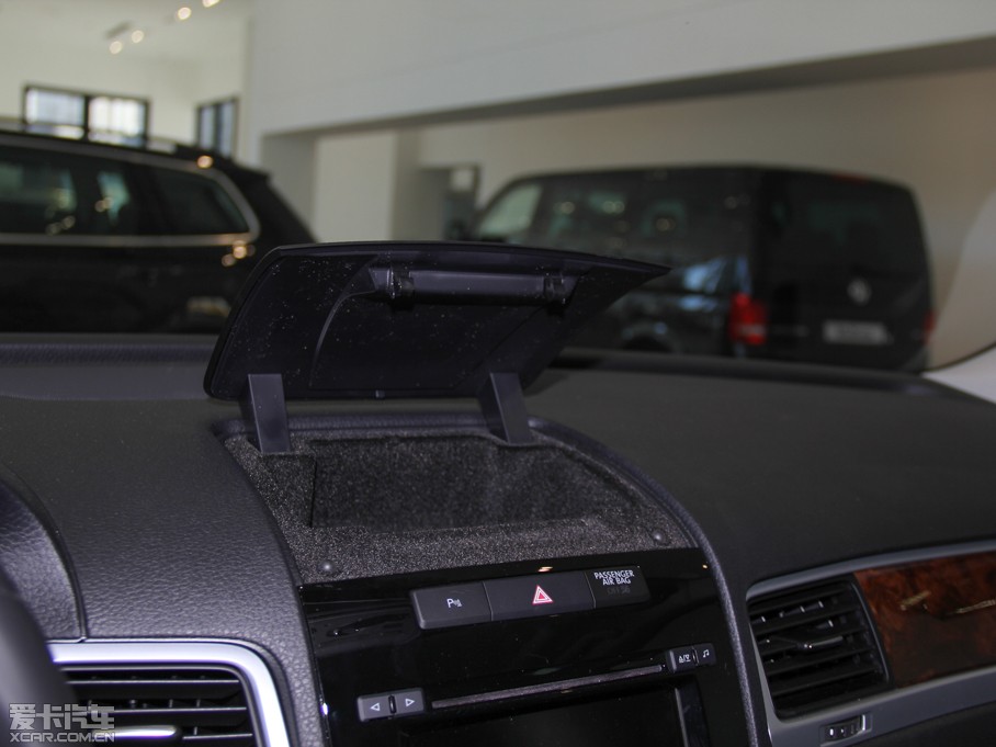 2011; 3.0TSI 