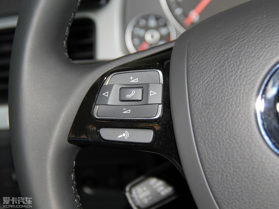 2011;J 3.0TSI (bio)