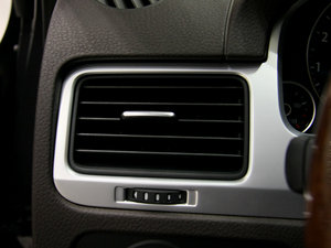 2011款3.0TSI 舒适型 中控区