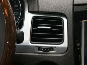 2011款3.0TSI 舒适型 中控区