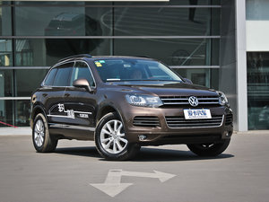 2011款3.0TSI 高配型 整体外观