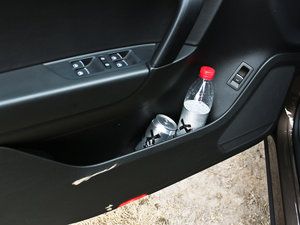 20113.0TSI  ǰT(ch)g