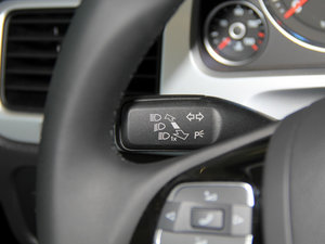 2011款3.0TSI 标配型 中控区