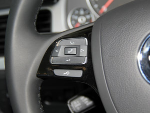 2011款3.0TSI 标配型 中控区