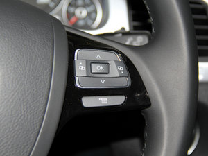 2011款3.0TSI 标配型 中控区
