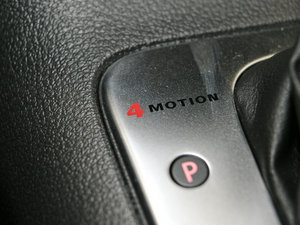 2011款2.0T R-Line 中控区