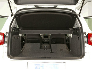 2011款2.0T R-Line 空间座椅