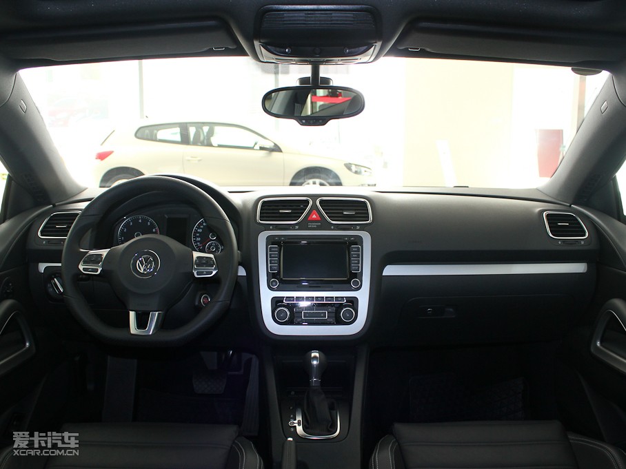 2010п 2.0TSI A