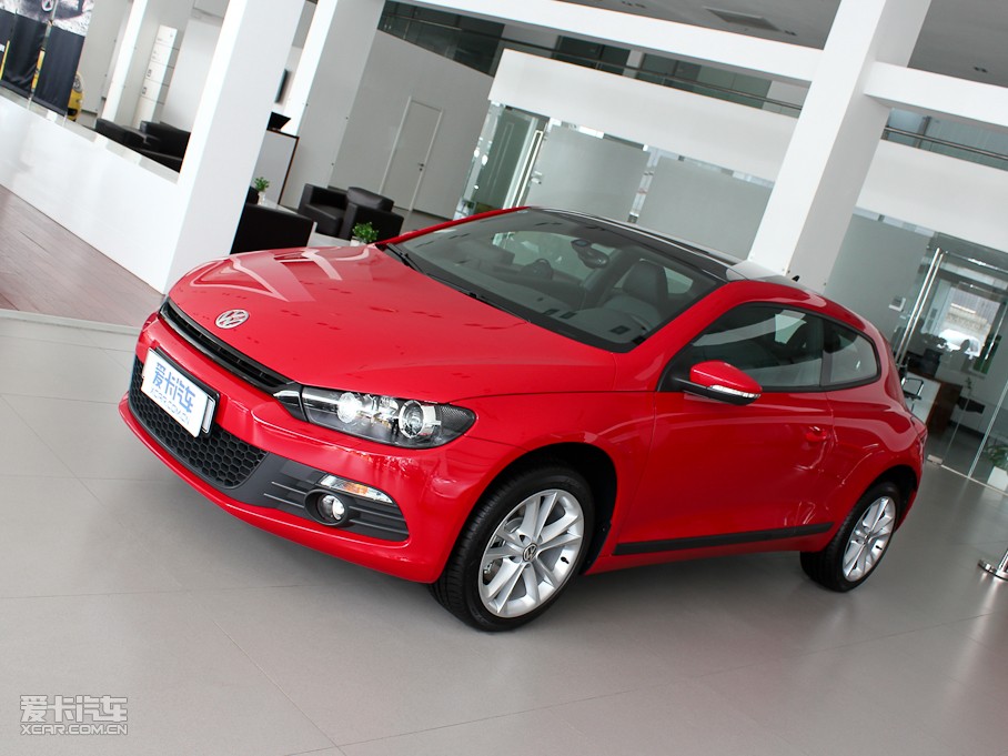 2010п 2.0TSI 