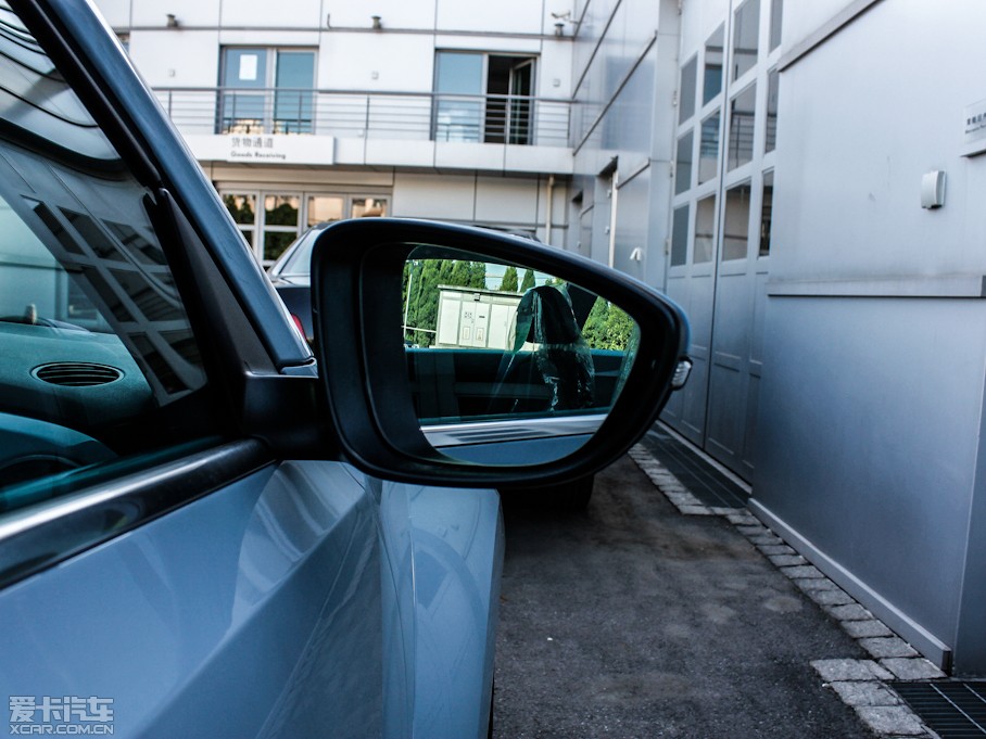 2013ךx 1.4TSI r(sh)а