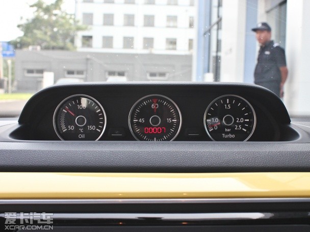 大眾2013款甲殼蟲