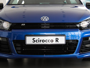 20112.0 TSI (x)(ji)^