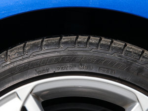 2011款2.0T 轮胎品牌