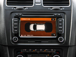 2011款2.0T 中控区