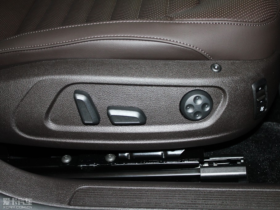 2011Variant 2.0TSI A